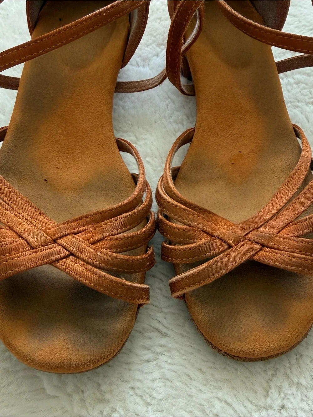 Girls dancing shoes size 6